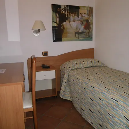 Il Rustico בית הארחה Grammichele